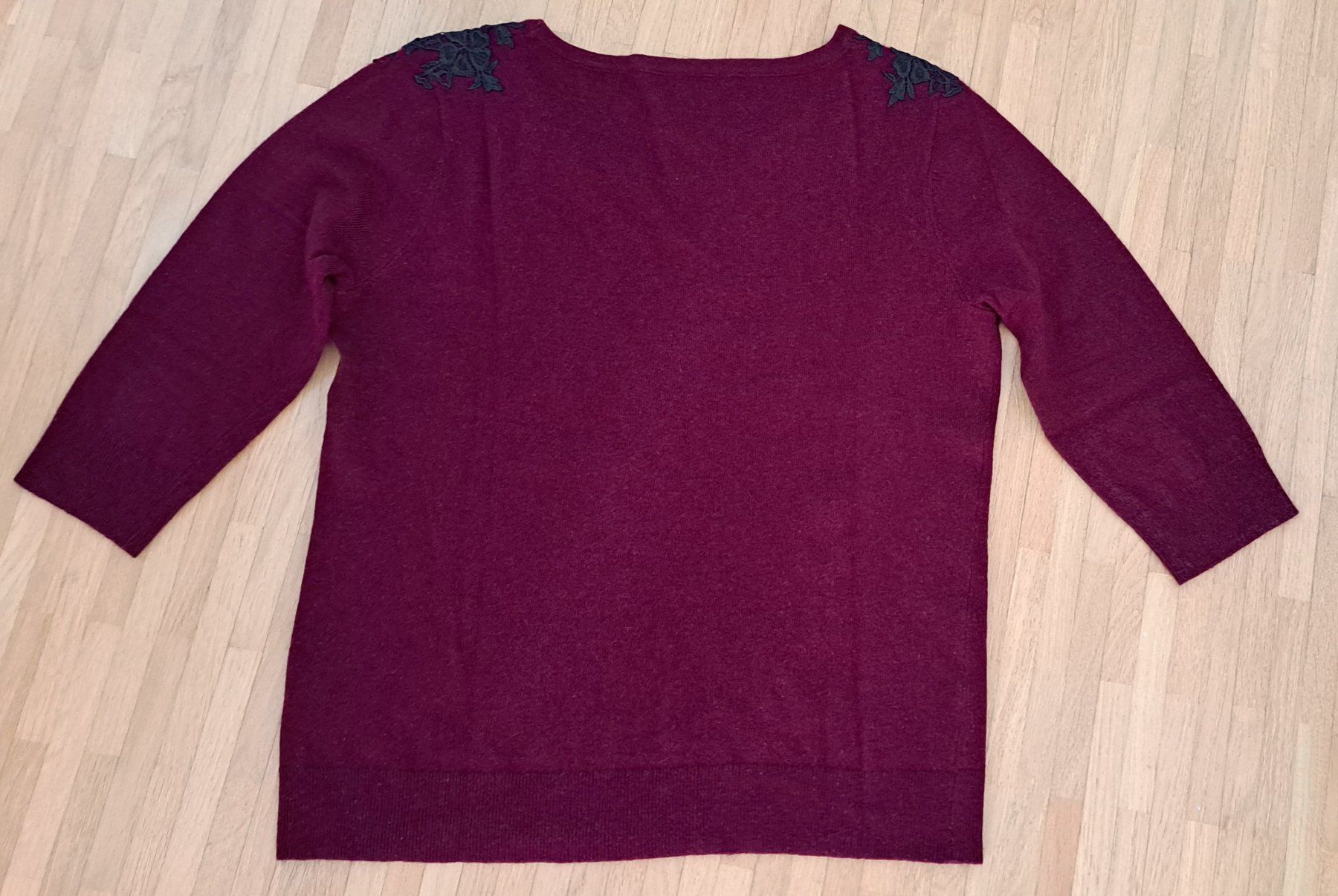 Pullover & Sweatshirts: Elégant pullover bordeau en angora et laine – Gebraucht aus Le Mont-sur-Lausanne von olatiu 3