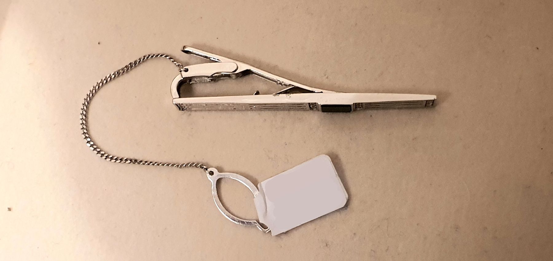 Sonstiger Schmuck: Golden Krawattenklammer mit Diamanten – Neu und originalverpackt aus Zürich von edu_kvc6 6