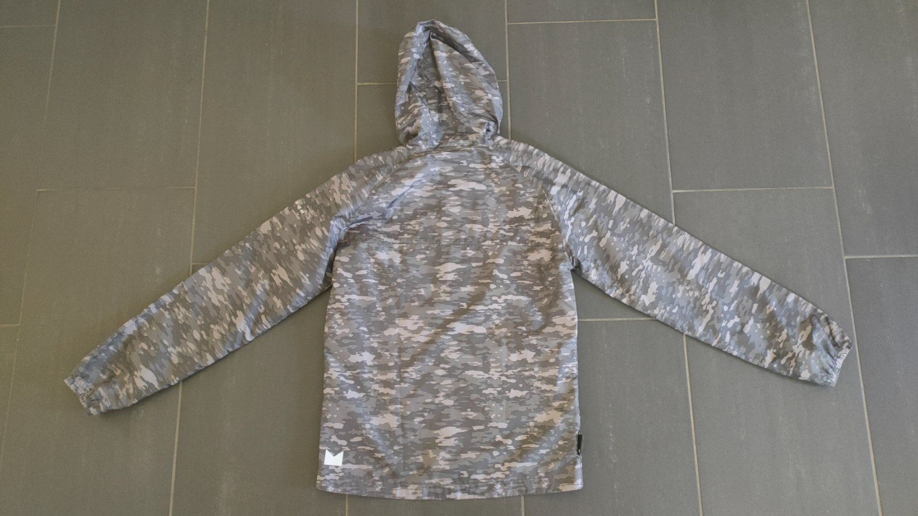 Giacche: Dare2B Testify Outdoor Jacke 158 grau – Usato da Villmergen venduto da toptip1970 1