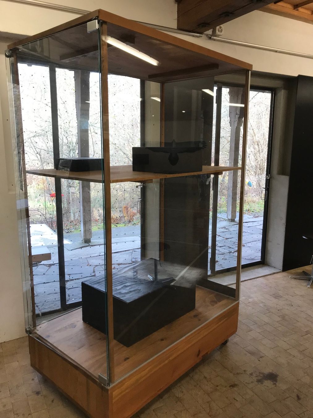 Vetrine: Grosse Vitrine, Holz/Glas – Usato da Bern venduto da lor_lc8z 2