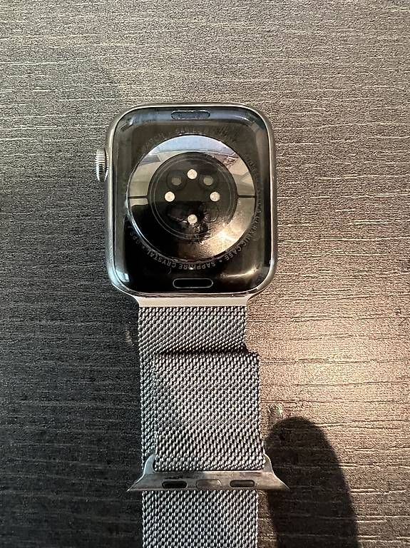 Apple Smartwatch: Apple Watch Serie 6 – Gebraucht aus Aarwangen von Urtsa 1