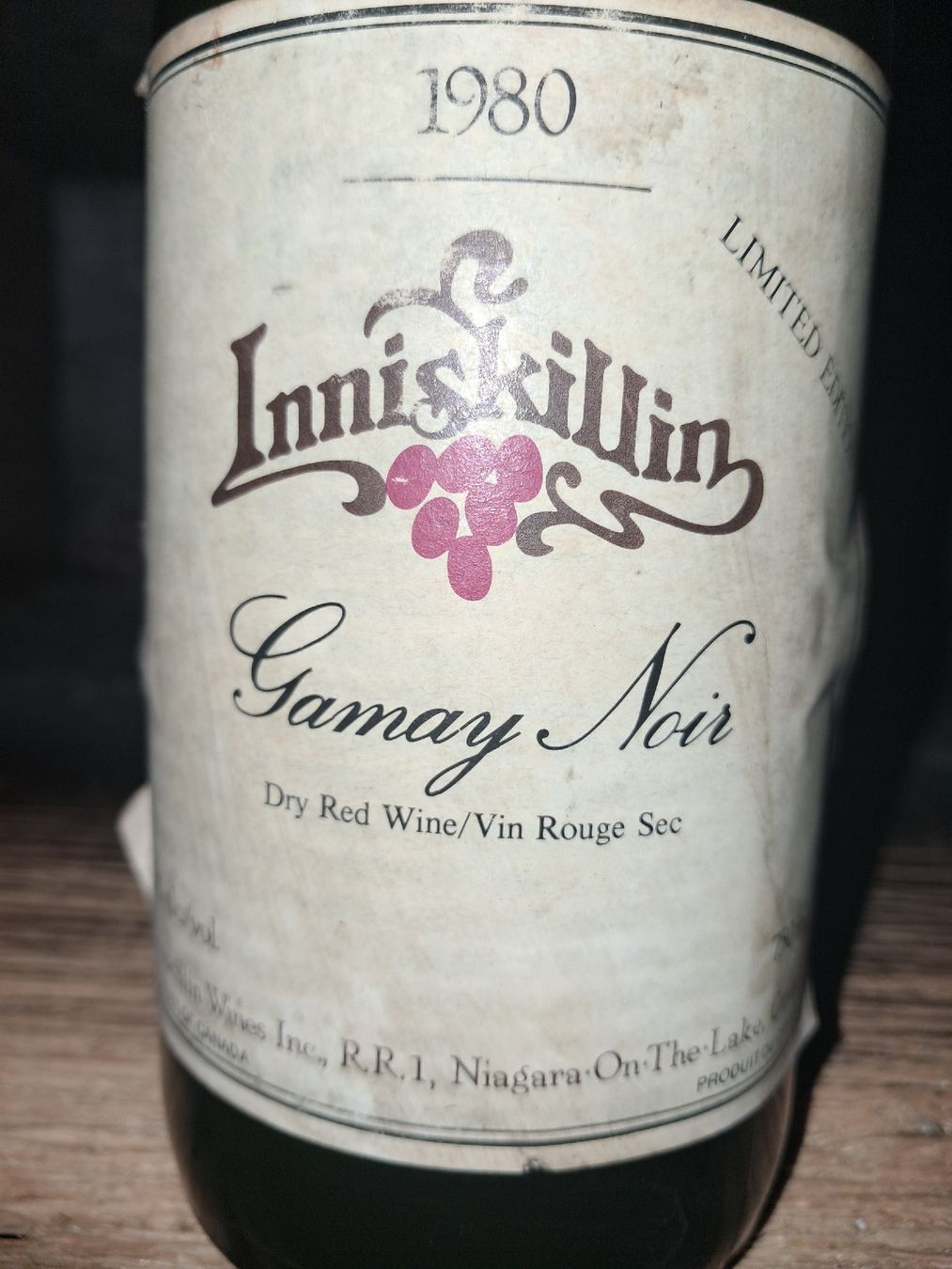 Vins: Inniskillin Gamay Noir 1980 – Neuf avec emballage d'origine à Le locle par juliensaran 1