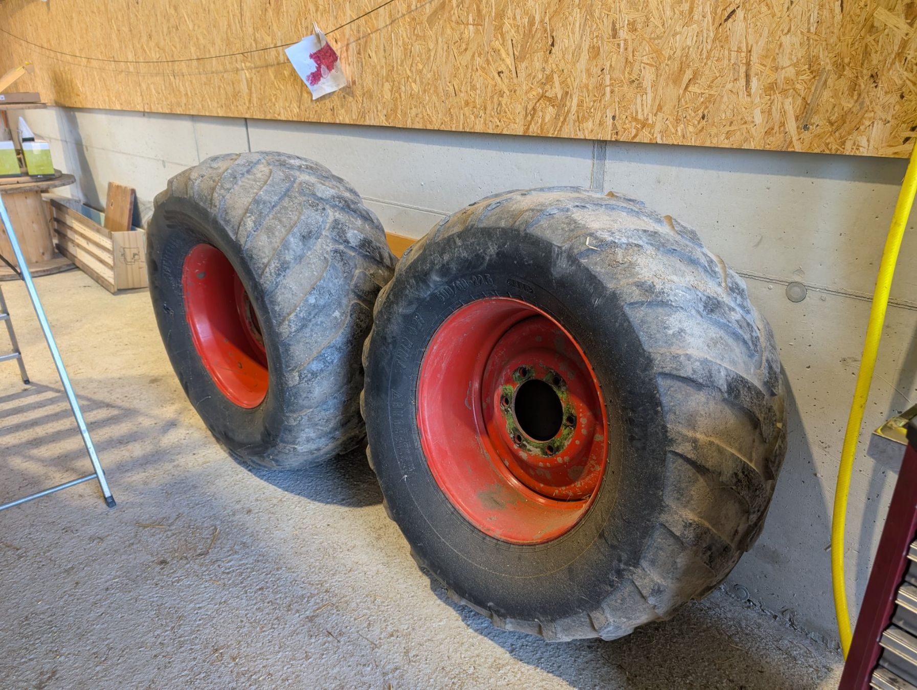 Pneus & Roues: 2 Kompletträder Claas Mega 204 Dominator – D'occasion à Weisslingen par Pidilexion 7