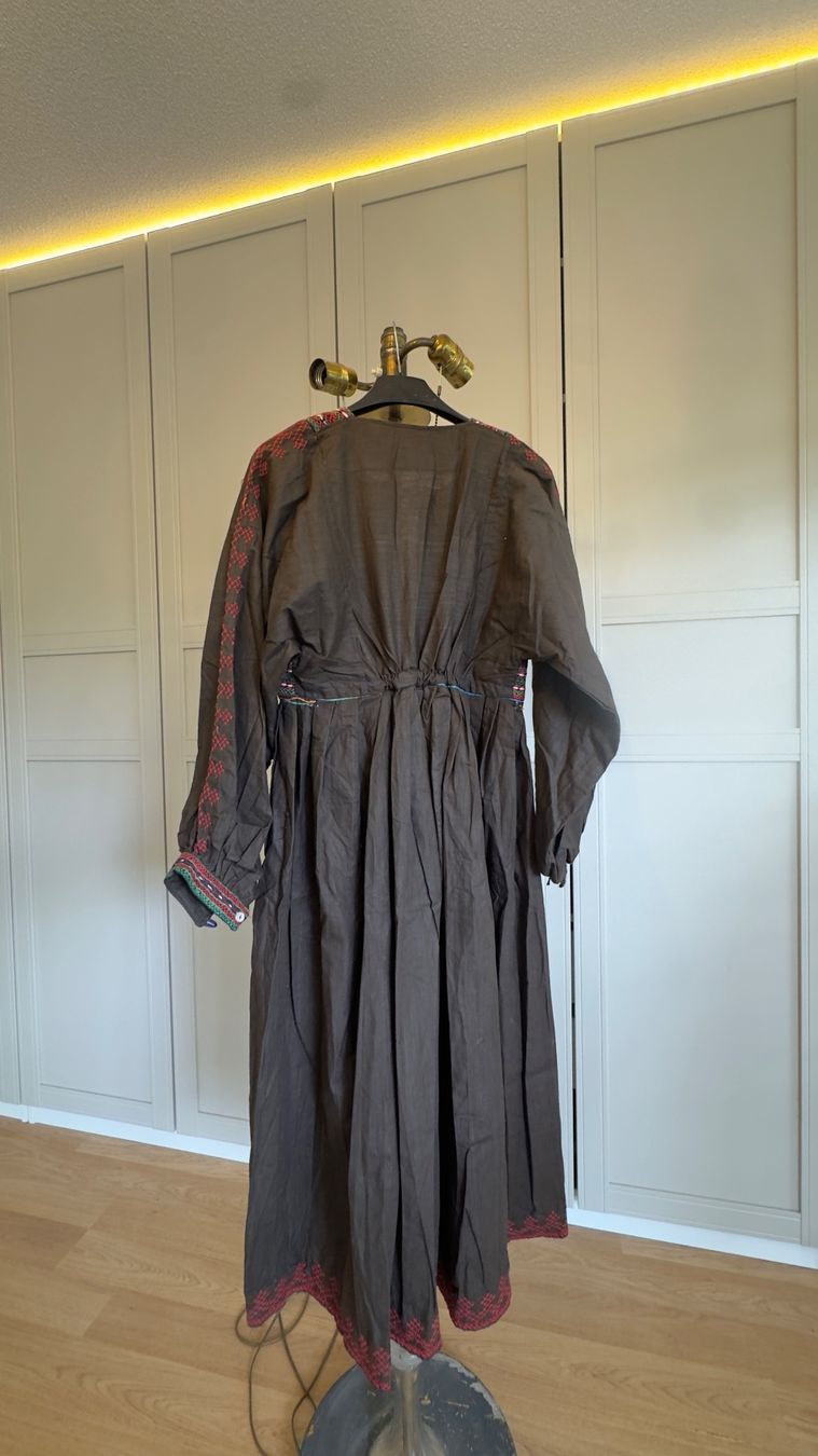 Vestiti: Handgefertigte vintage kleid – Nuovo (secondo la descrizione) da Olten venduto da Saayis 6