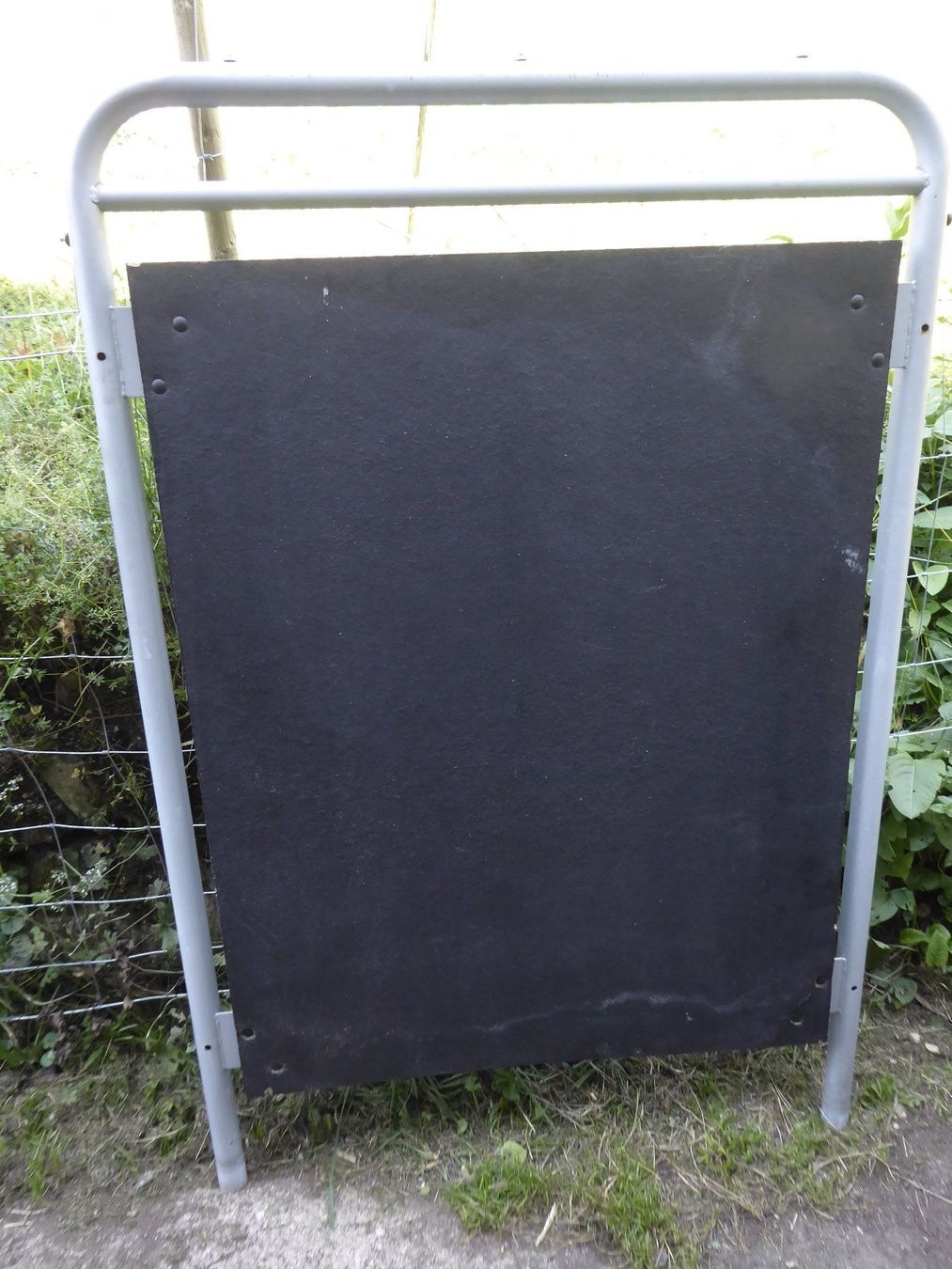 Allestimento di negozi e stand fieristici: Plakatständer / Tafel – Usato da Ennetbühl venduto da VPHS