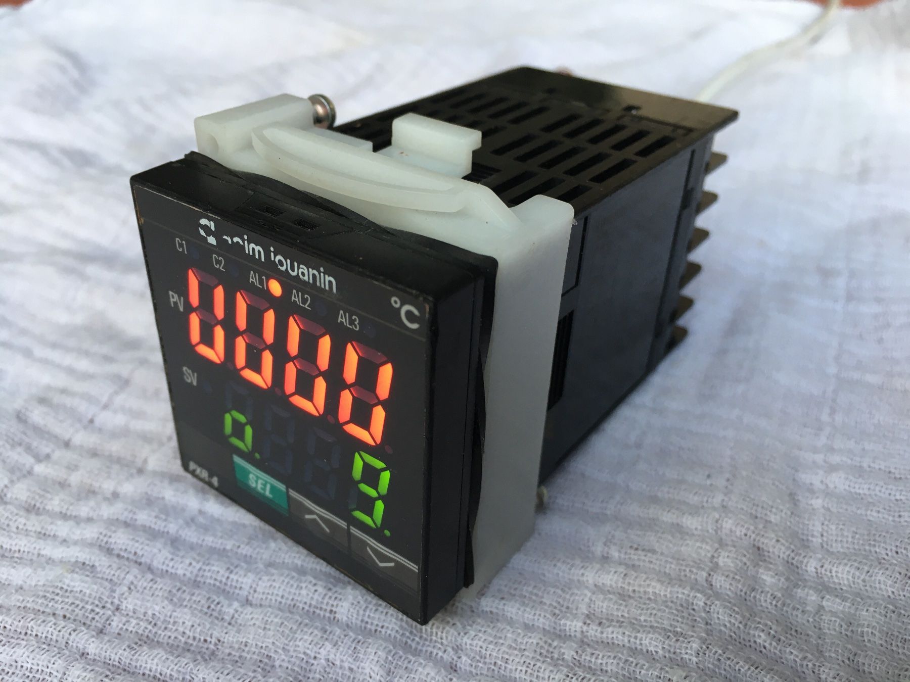 Sonstige Elektronik: Fuji PXR4 Temperatur Controller – Gebraucht aus uster von