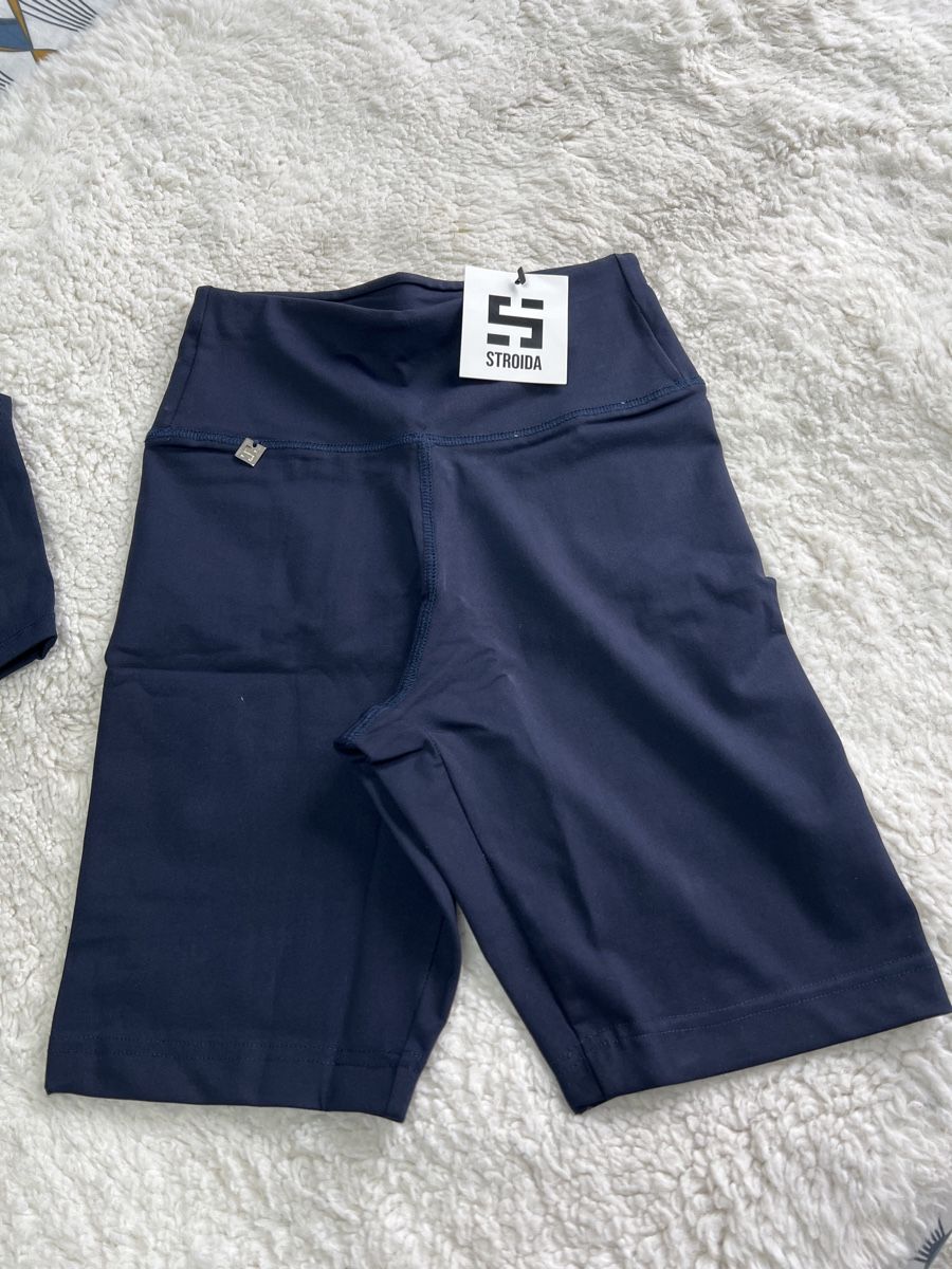 Lotti di vestiti: Ensemble sport Strodia neuf, taille S – Nuovo e nell'imballaggio originale da Chenens venduto da anasantos90 2