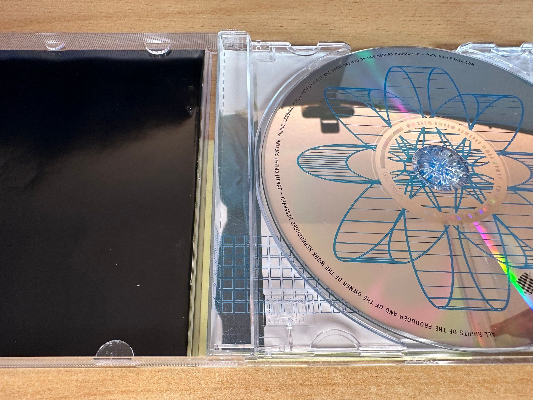 CD: Ace Of Base – Flowers – Usato da Rikon im Tösstal venduto da Alpenmutz 2
