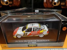 Opel Vektra 1:43 (mit Box) ONYX  (W10.16)