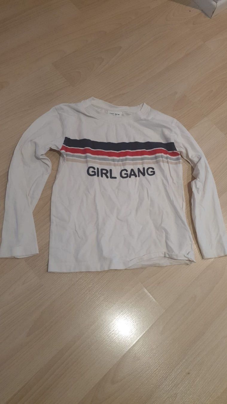 Maglioni & Felpe: Cooles-Langarmshirt – Usato da Fehraltorf venduto da Sumin