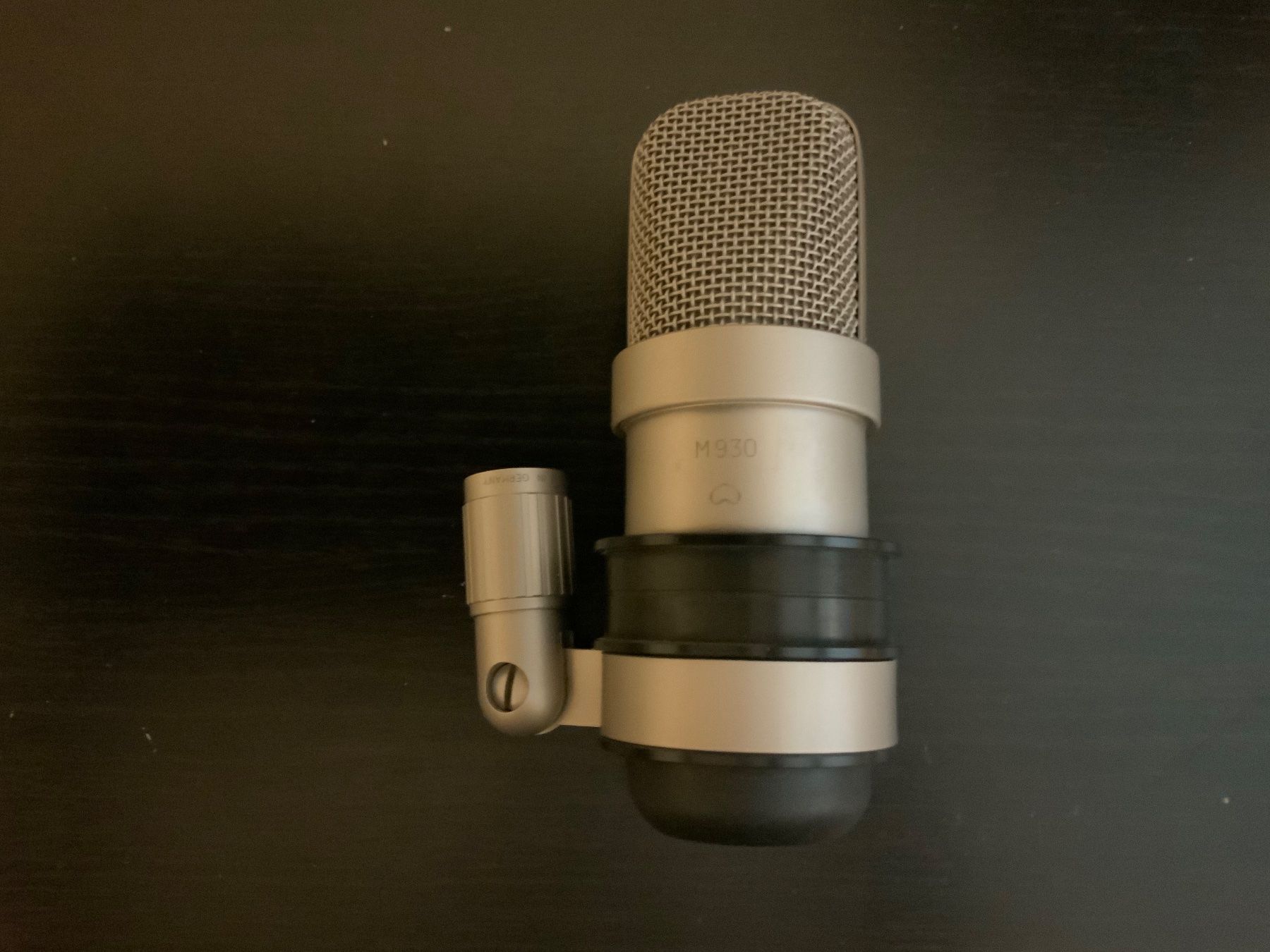 Microfoni: MICROTECH GEFELL  Studiomikrofon M 930 – Usato da bern venduto da 6pole