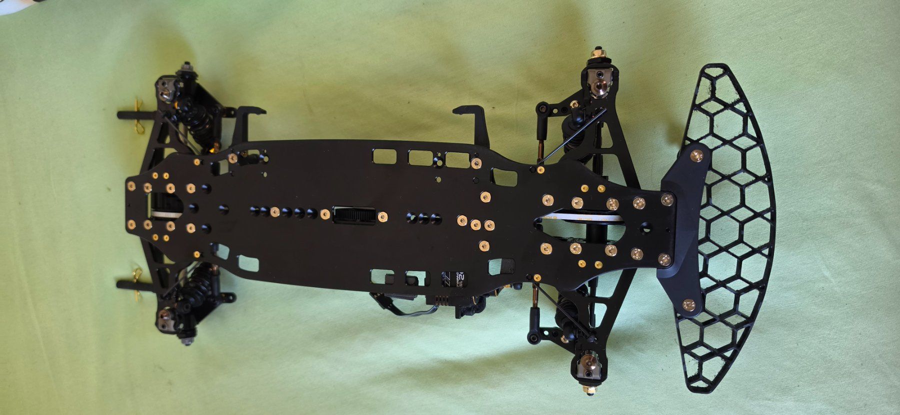 Modellismo RC: RC Auto AXON 1:10 Karosserie Set mit Chassis – Usato da Zürich venduto da Heute99 3