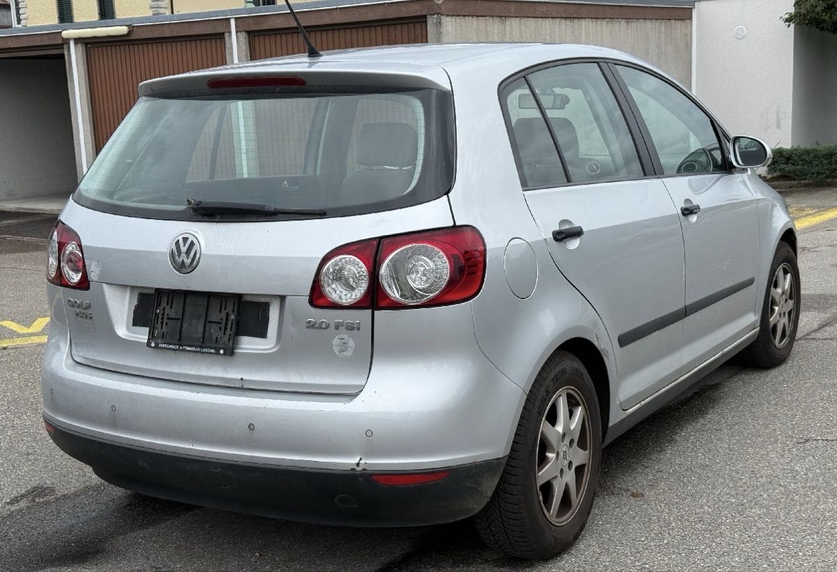 VW Automobili: VW Golf Plus 2.0 FSI  – Usato da Schlieren venduto da rab_vs6y 3