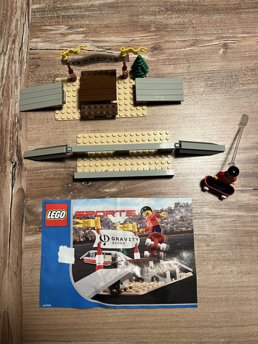 Lego Kit di costruzioni: Lego set 3535 : Skatepark – Usato da La Chaux-de-Fonds venduto da sipoee