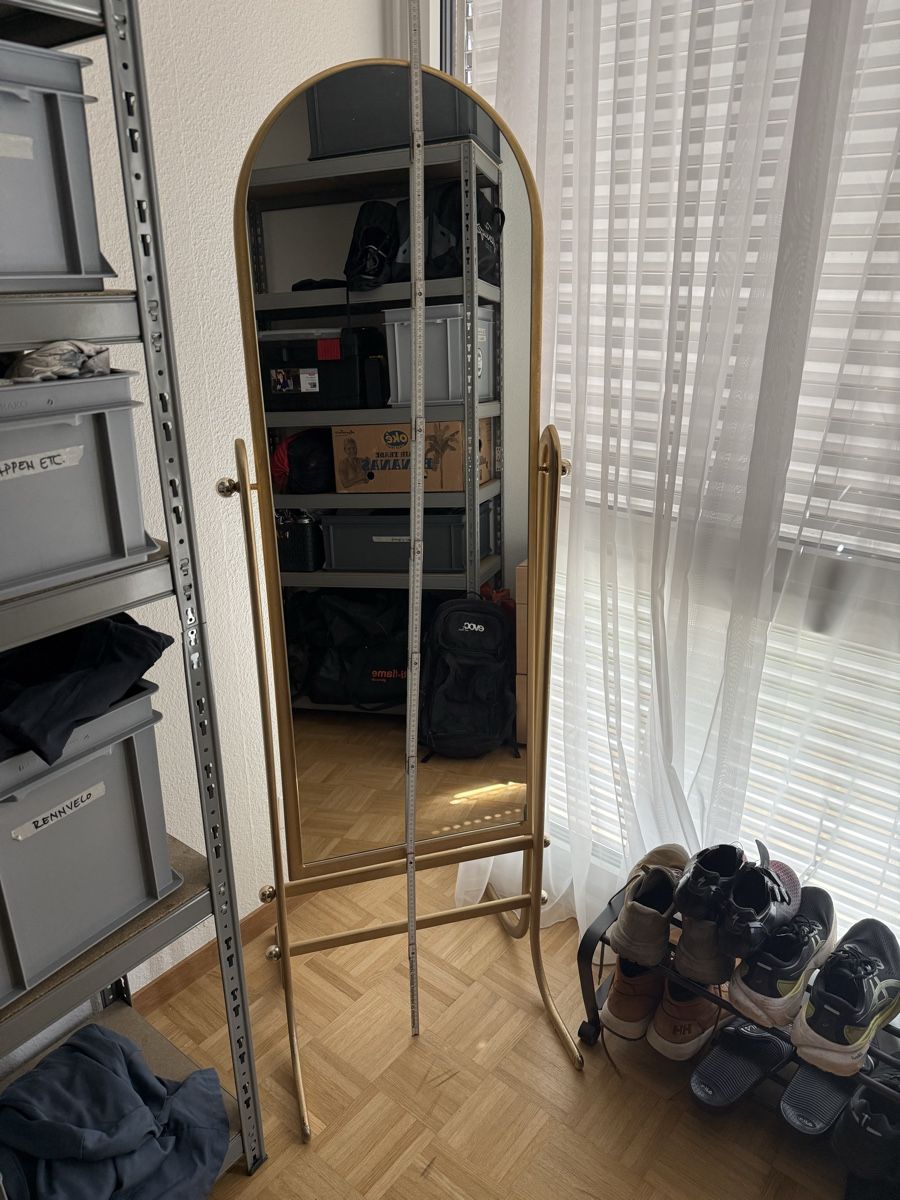 Spiegel: Standspiegel goldfarben 160 cm – Gebraucht aus Liestal von Olivia_W