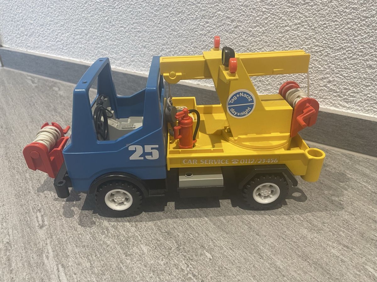 Playmobil Giocattoli: Playmobil Abschleppfahrzeug, -auto – Usato da Laax GR venduto da tschuetta2014 2