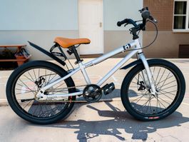 20 Zoll Kinderfahrrad Singlespeed silber/schwarz NEU