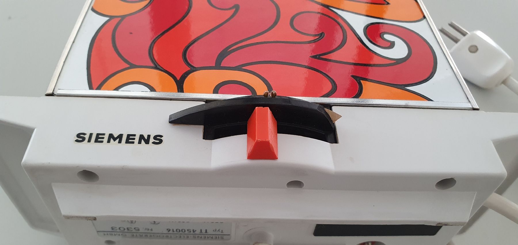 Siemens Küchengeräte: Siemens Toaster TT450016 - Retro 70er Design – Gebraucht aus Kreuzlingen von Rschweiz1 5