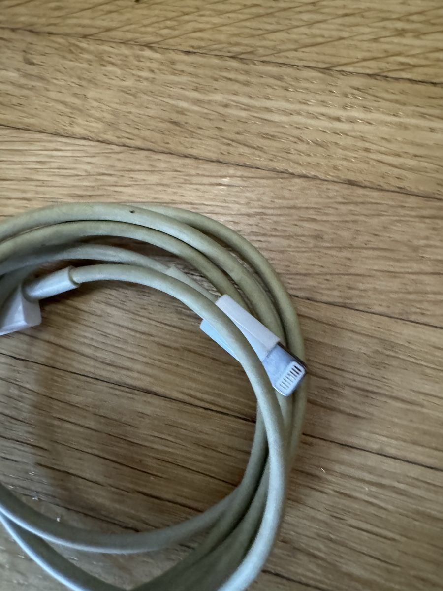 Apple Kabel: Cavo Apple Lightning originale - Affare imperdibile! – Gebraucht aus Viganello von BlackPanda0003 5