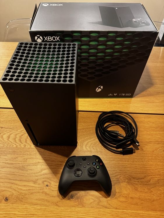 Xbox Series X - 1TB SSD - Inkl. Controller (Gebraucht) in Gossau SG für ...