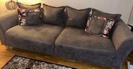 Megasofa 328cm breit mit 9 Rückenkissen guter Zustand