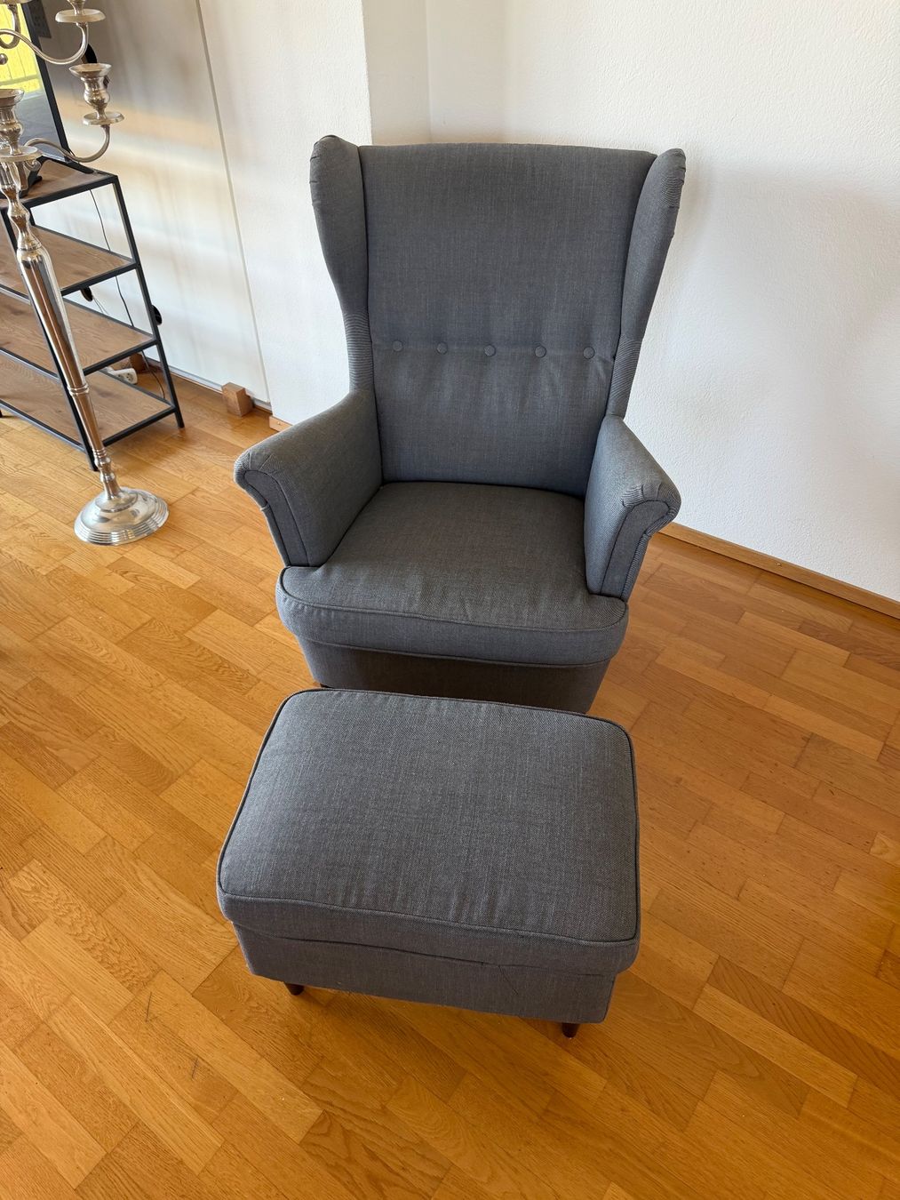 Ikea Poltrone: Sessel Strandmon inkl. Hocker - IKEA – Usato da Hüttikon venduto da Fawkes2 1