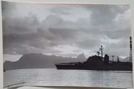 Tahiti um 1975: französische Kriegsschiffe (nuclear tests)