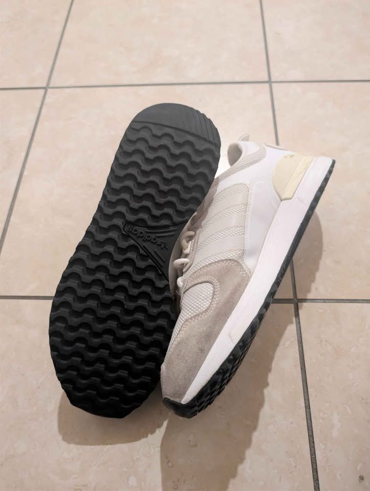 Adidas Scarpe da uomo: Chaussure adidas zx – Usato da Lucens venduto da mal_vd9n