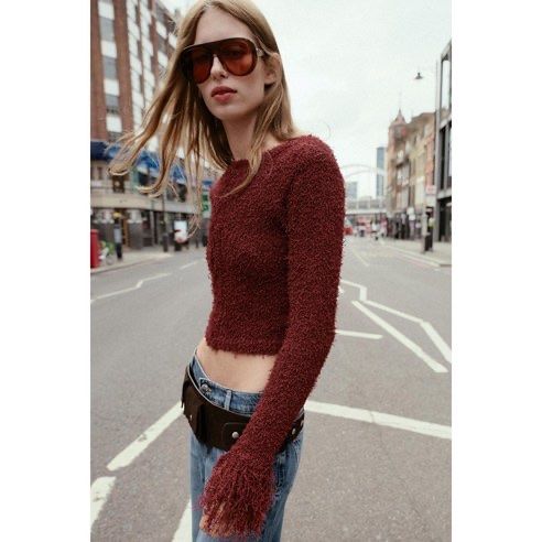 Zara Pulls & Sweat-shirts: Damen Pullover bordeaux mit Fransen  – D'occasion à Siebnen par koschitoschi 2
