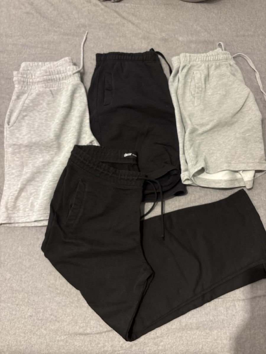 Pantaloni: Jogginghose 4 Stück – Usato da Windlach venduto da ssp_k9j9