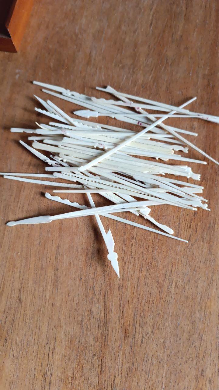 Spiele: Antikes Game of Spellicans Ivory – Gebraucht aus Dürnten von Winundmehr