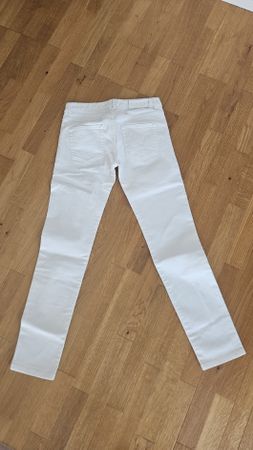 Damen Jeans weiss HUGO Grösse 26/32 guter Zustand