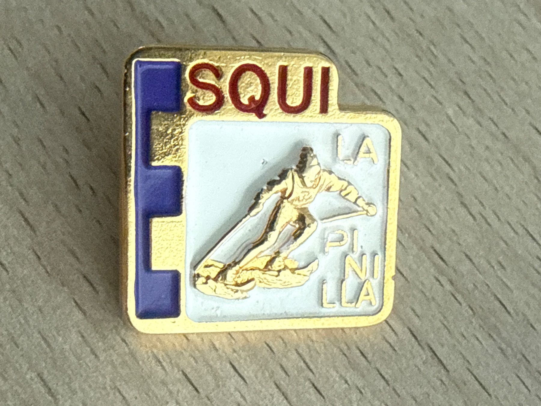 Plaquettes & Badges: Pin  SQUi PINILLA – D'occasion à Glattbrugg par Schweigmatt