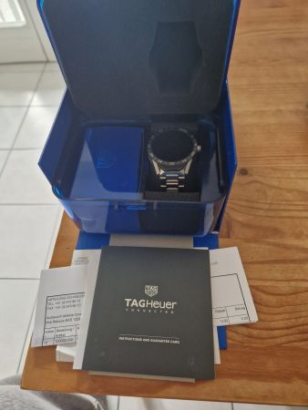 Tag Heuer Connected 1st Gen mit Titan Armband