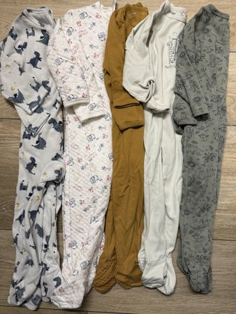 5er-Set Schlafanzüge mit Fuß für Jungen, Größe 98 🦊