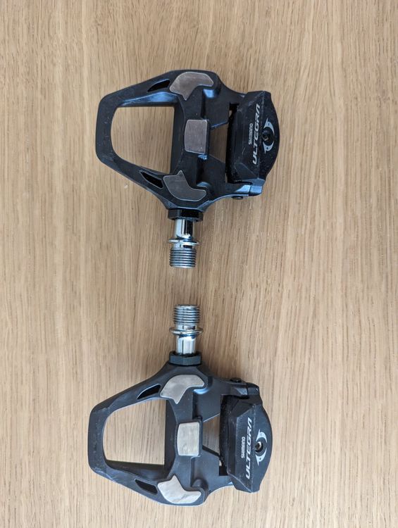 Pedali Shimano Ultegra PD-R8000 SPD-SL In Carbonio - Nuovi, Scatola Originale