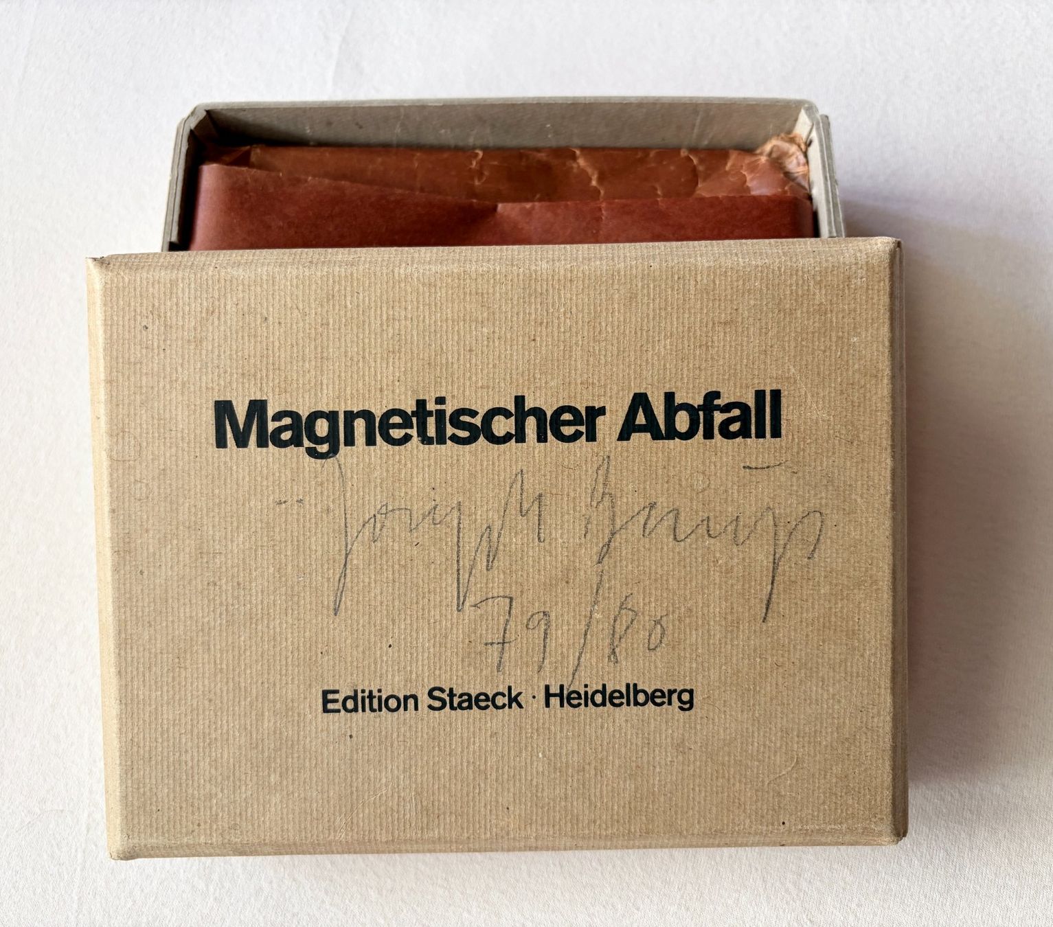 Sculptures & Statues: Joseph Beuys, signiertes Objekt – D'occasion à Regensdorf par JoergR 5