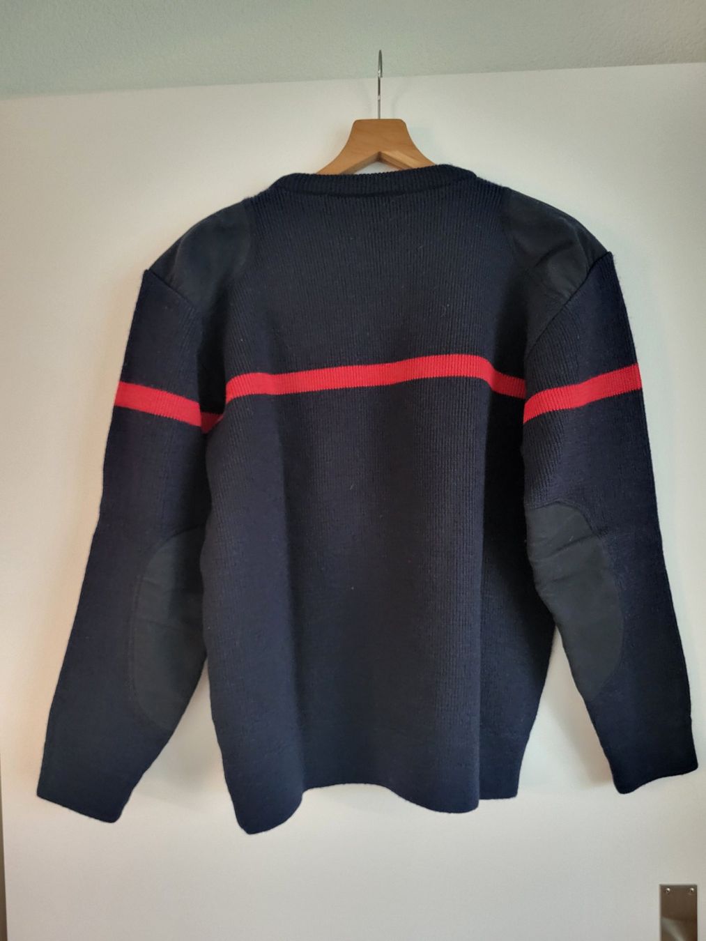 Maglioni & Felpe: Feuerwehr Pullover  / Uniform Sapeurs Pompiers – Usato da Langenthal venduto da baesa 1
