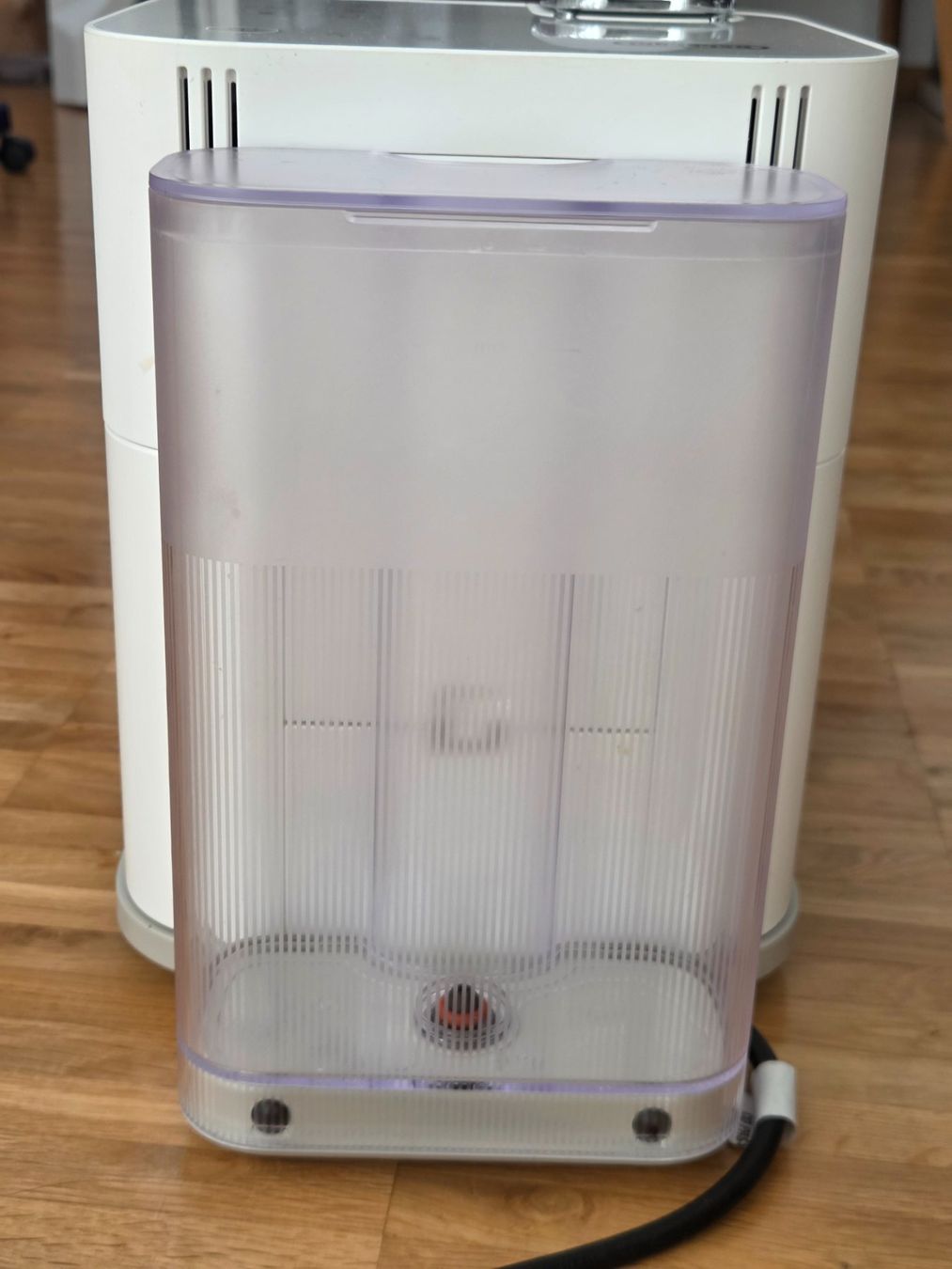 Nespresso Macchine per caffè & Macchine per espresso: Nespresso Gran Lattissima White – Usato da Zürich venduto da Sandrine_9 3