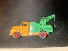 Camion dépanneuse Dinky Toys Commer état d'usage