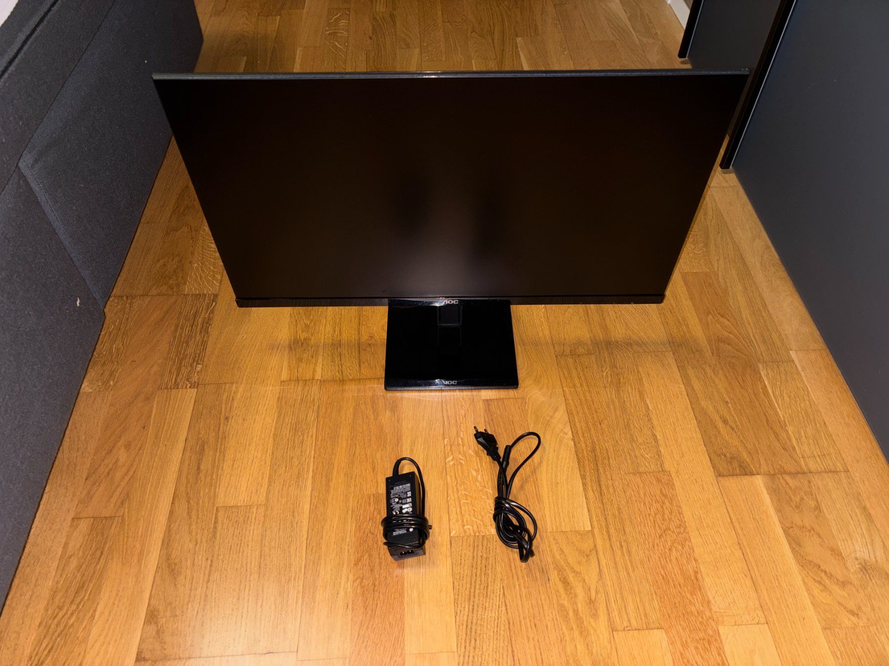 AOC Monitor: Moniteur AOC 27 pouces 1080p – Usato da Villars-Fontenais venduto da n.kt1