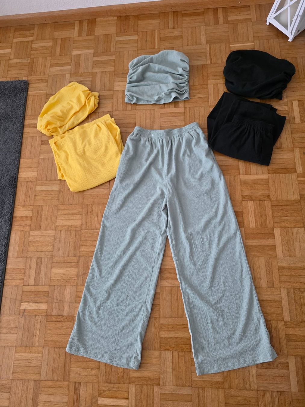 Shein Lots de vêtements: SHEIN 3 Set – Neuf (Voir description) à Basel par NyGrow
