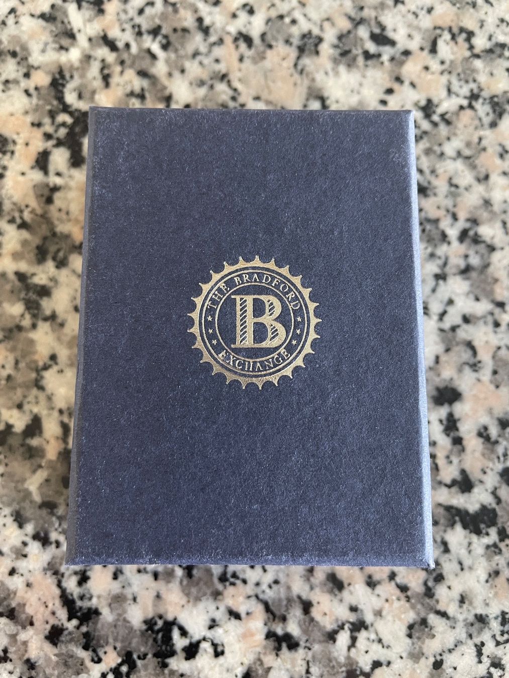 Catenine: Halskette The Bradford Exchange – Nuovo e nell'imballaggio originale da Bremgarten AG venduto da val_ch 3