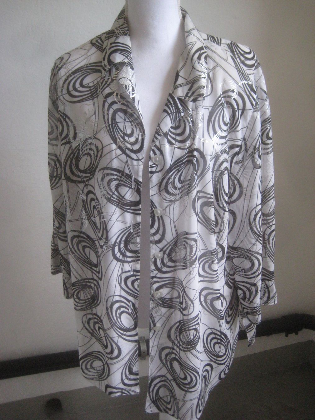 Camicette: DAMEN  BLUSE – Usato da Uster venduto da flocke1 2