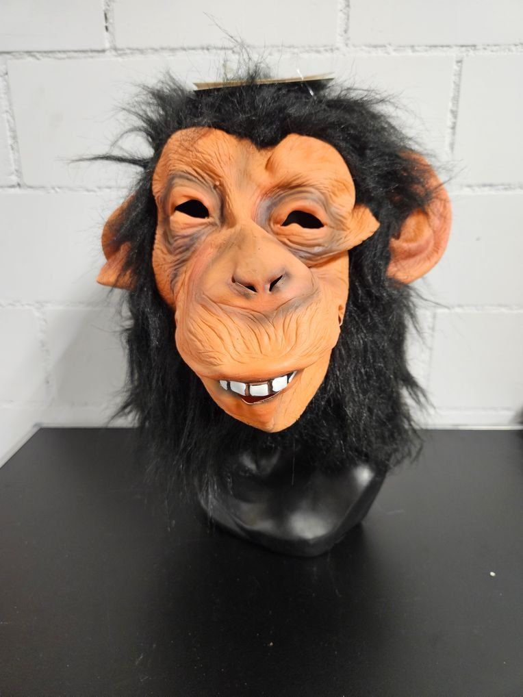 Masken: Neu - Maske - Affe – Neu und originalverpackt aus Dagmersellen von Jarsetz_Restposten