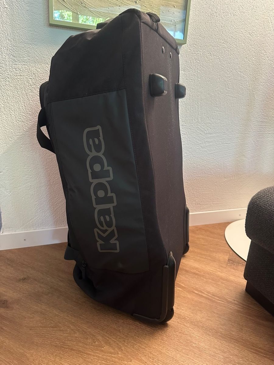 Borse: Kappa Reisetasche schwarz Rollen Neu – Usato da Zürich venduto da iva_9svl 3