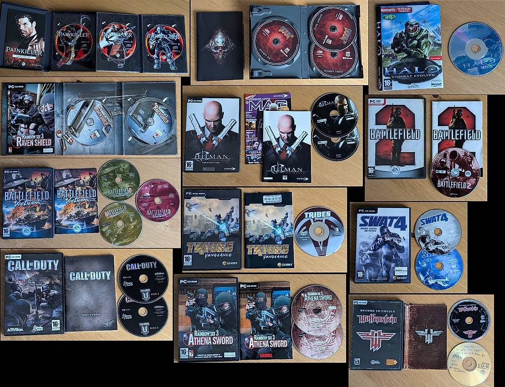 Spiele: Lot 12 jeux PC FPS/Action boîtes | RTCW, CoD, Doom | VF – Gebraucht aus Neuchâtel von Nila_3D 1