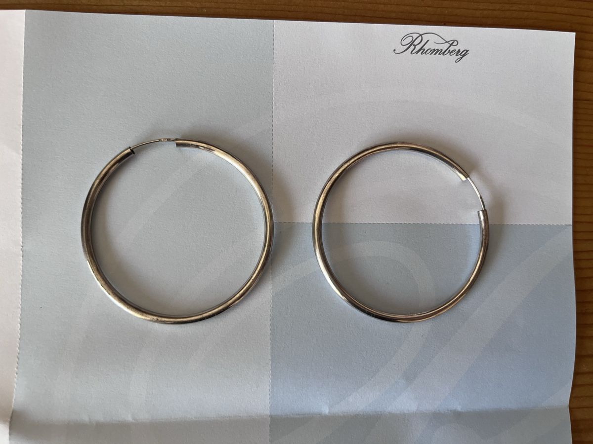 Boucles d'oreille: Echte Creolen aus Silber – D'occasion à Wil SG par aiy_fnm9