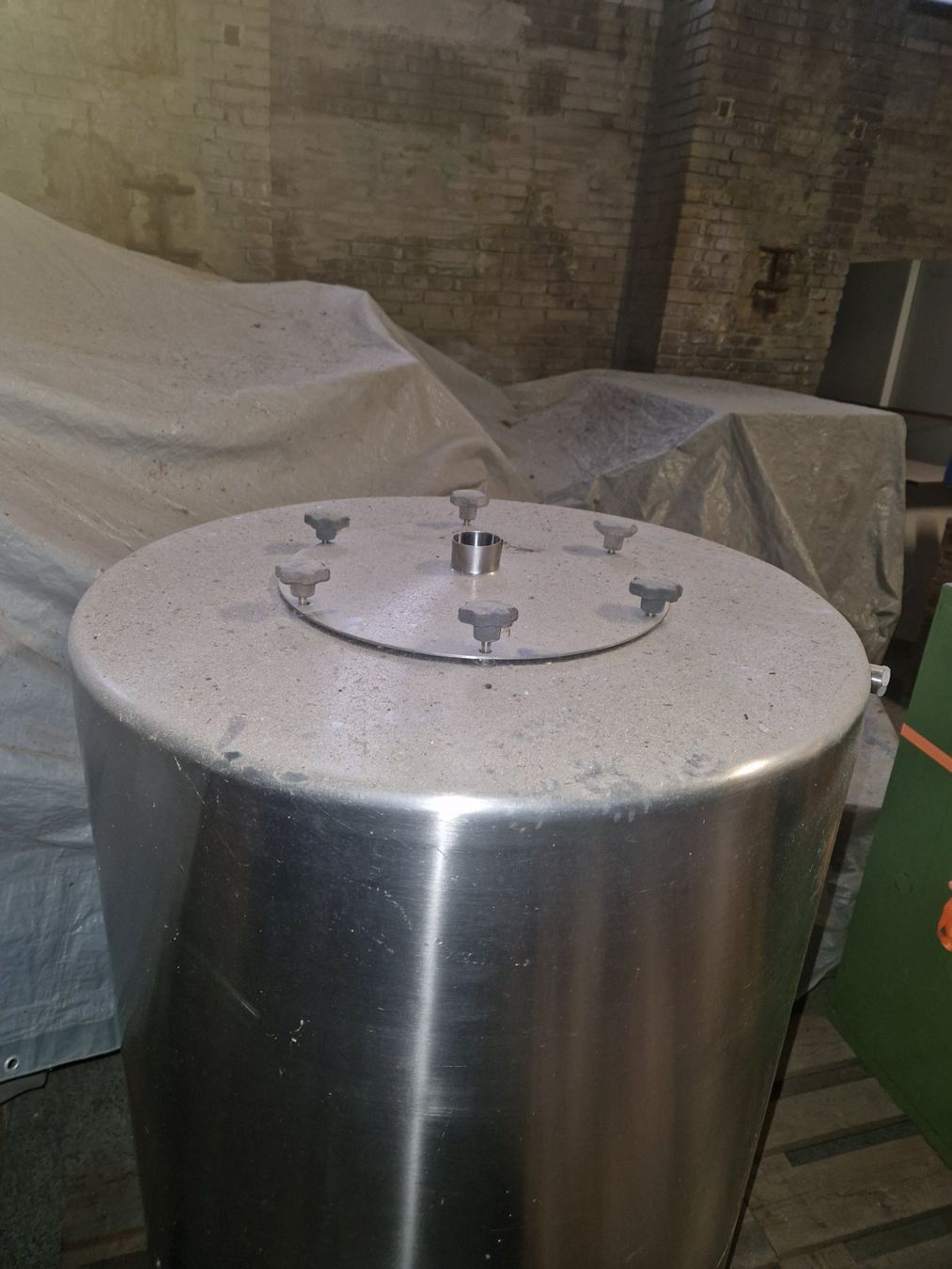 Abreuvoirs & Auges: 600L Edelstahltank Wassertank Tank – D'occasion à Oetwil am See par tapirus 1