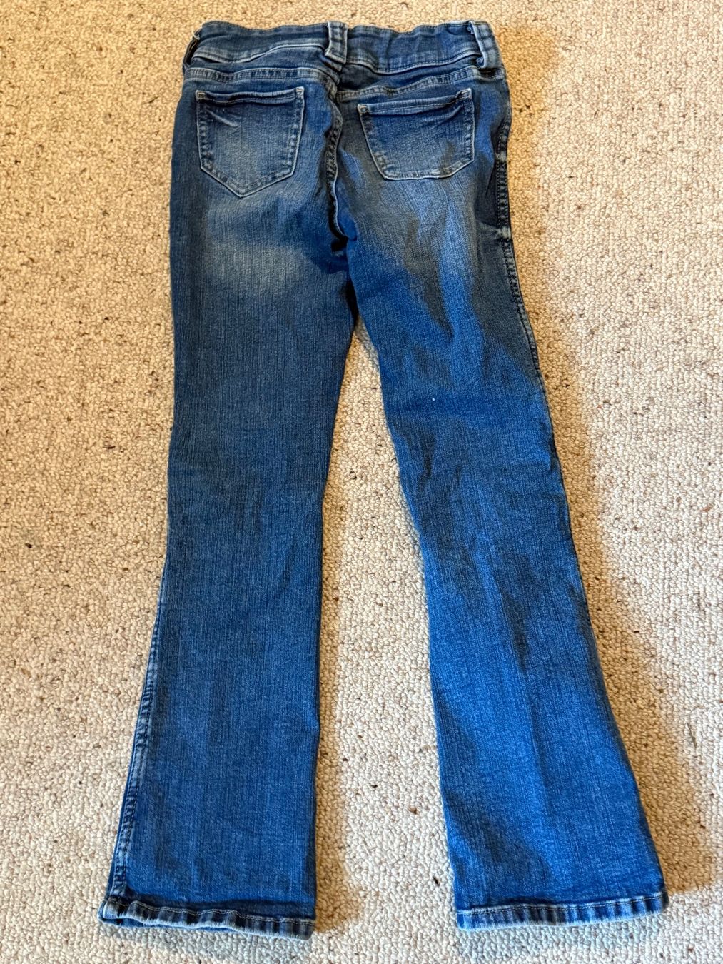 H&M Hosen: H&M Jeans Bootcut, Grösse 146, Top Zustand – Gebraucht aus Hundwil von Sandysan1702 1